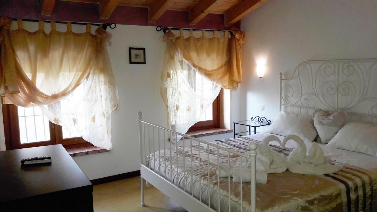 Al Torcol Agriturismo Hostal Monzambano Exterior foto